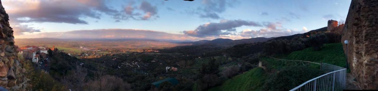 La Terrazza Di Re Scarlino Apartment Bagian luar foto